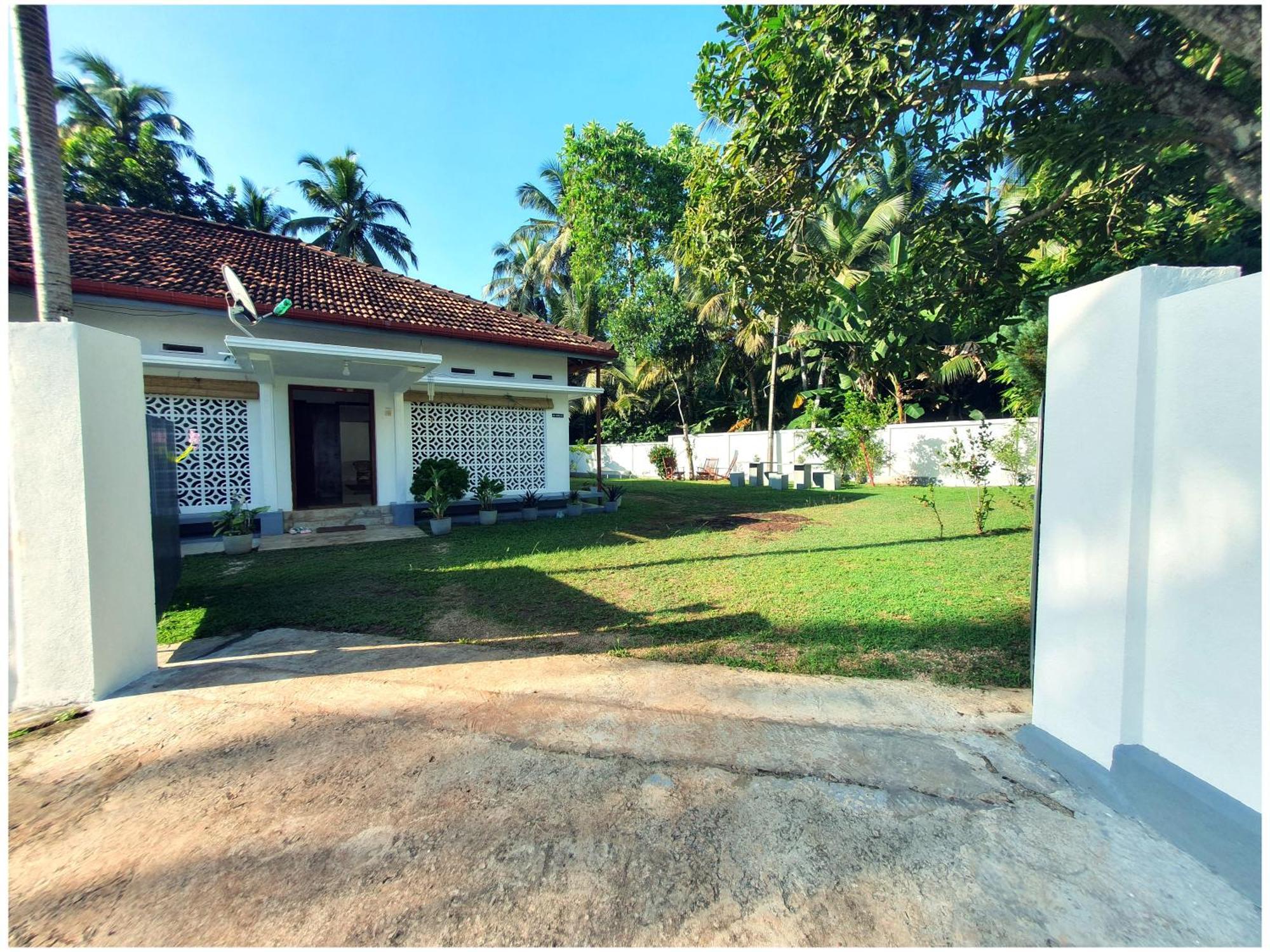 היקדואה Sri Nimali Guesthouse מראה חיצוני תמונה